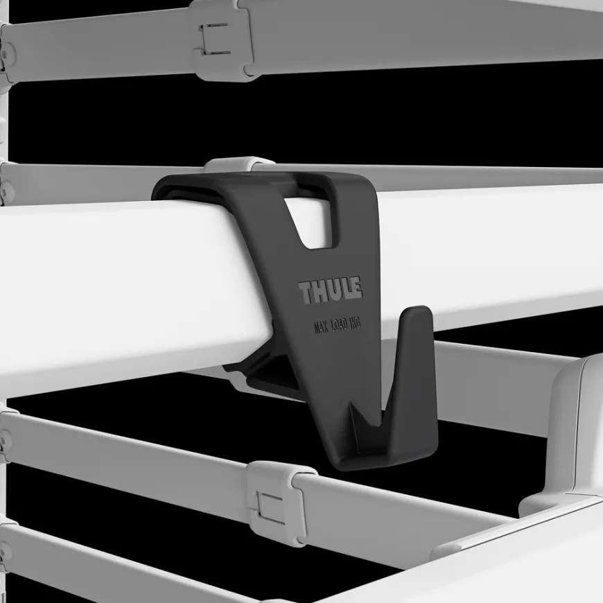 Thule dog crate leash hook