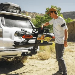 Thule lights & license plate kit