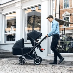 Thule Sleek bassinet