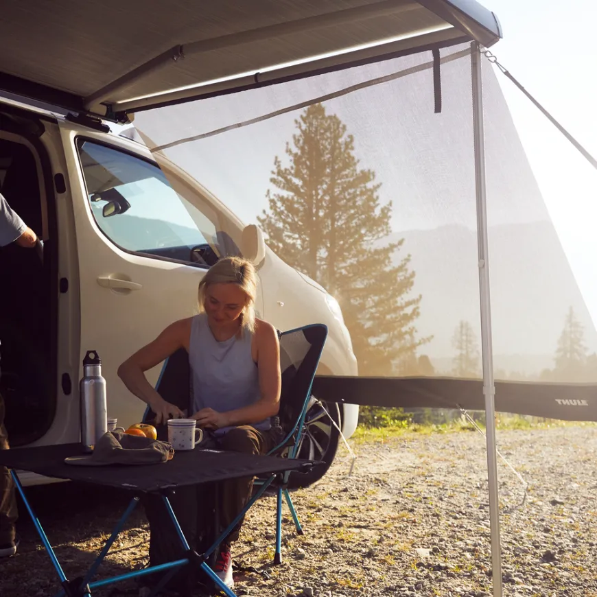 Thule Sun Blocker G2 Side