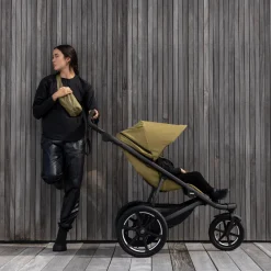 Thule Urban Glide 3 single car travel baby bundle